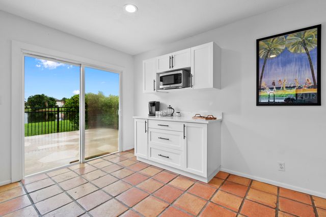 2542 Bedford Mews Drive, Wellington, FL 33414