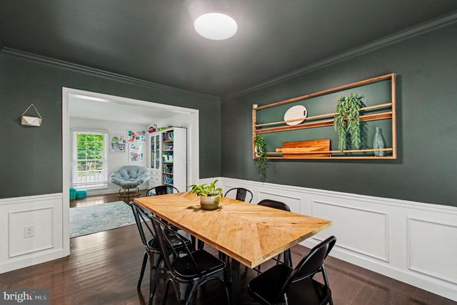 8019 OAK BRIDGE LN, Fairfax Station, VA 22039