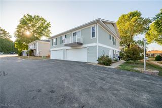 1357 Pembrooke Drive D, Salem, OH 44460