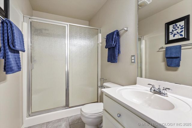 6640 E 129th Street S, Bixby, OK 74008