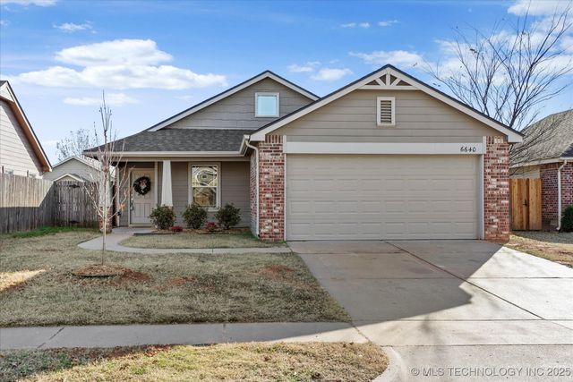 6640 E 129th Street S, Bixby, OK 74008