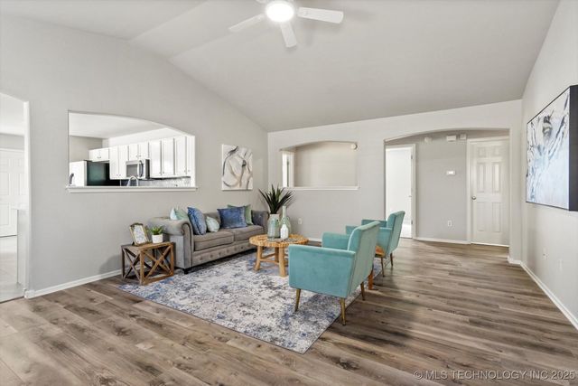 6640 E 129th Street S, Bixby, OK 74008