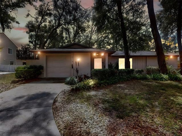 7113 LAUDER PLACE, Tampa, FL 33617