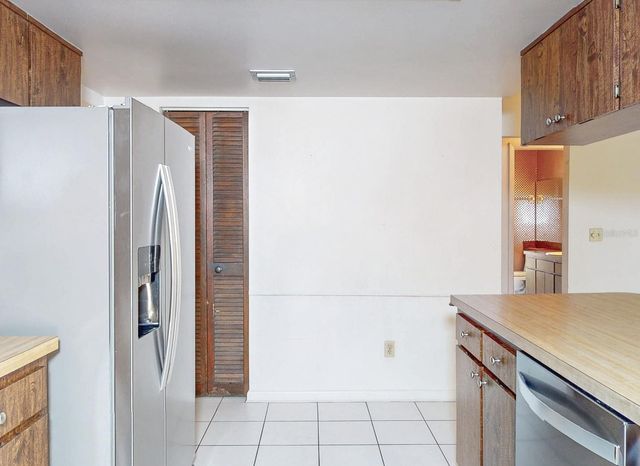 7113 LAUDER PLACE, Tampa, FL 33617