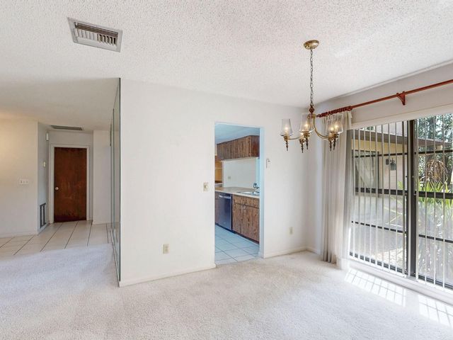 7113 LAUDER PLACE, Tampa, FL 33617