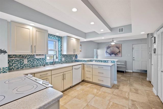 19450 GULF BOULEVARD 705, Indian Shores, FL 33785