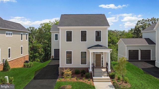 1013 CAPTAIN RICHARDS CT, Marshall, VA 20115