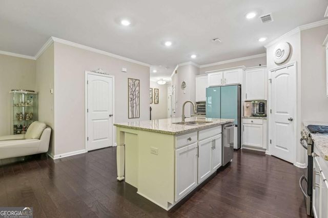 1426 Lanier Vista Drive, Buford, GA 30518