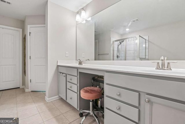 1426 Lanier Vista Drive, Buford, GA 30518