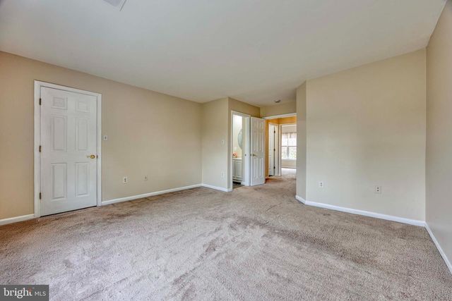 10314 BUTTERNUT CIR, Manassas, VA 20110