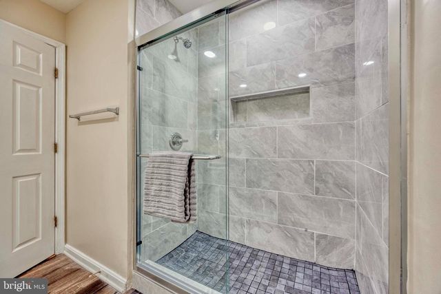 10314 BUTTERNUT CIR, Manassas, VA 20110