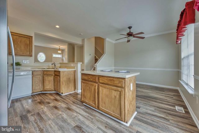 10314 BUTTERNUT CIR, Manassas, VA 20110