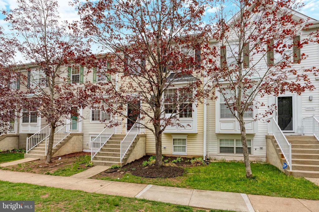 10314 BUTTERNUT CIR, Manassas, VA 20110