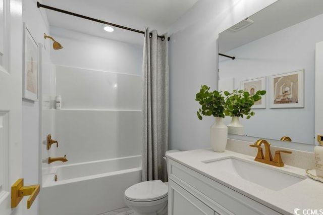 167 Glengrove Lane, Murrells Inlet, SC 29576