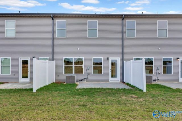 7574 Discovery Point Drive, Huntsville, AL 35806