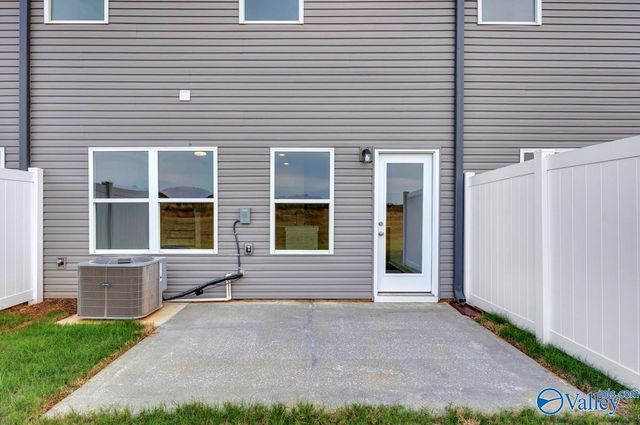 7574 Discovery Point Drive, Huntsville, AL 35806