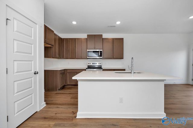 7574 Discovery Point Drive, Huntsville, AL 35806