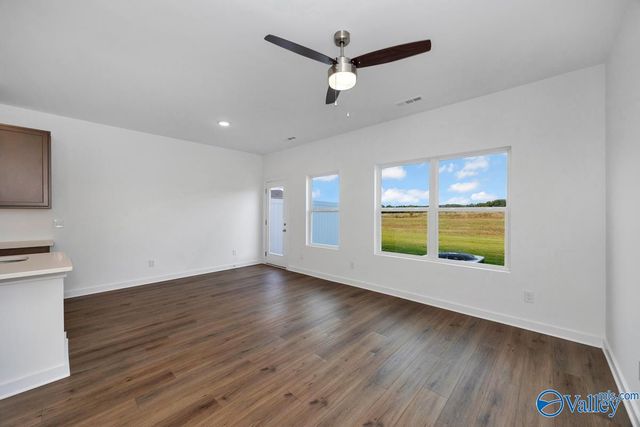 7574 Discovery Point Drive, Huntsville, AL 35806