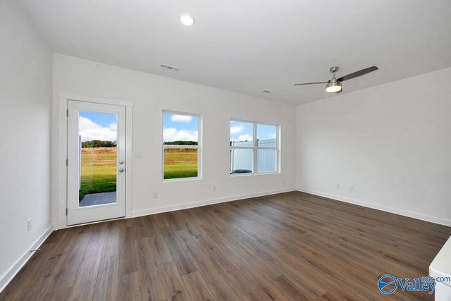 7574 Discovery Point Drive, Huntsville, AL 35806