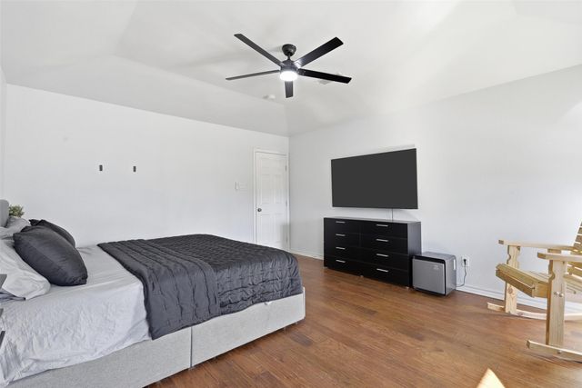 629 Owens Drive, Crowley, TX 76036