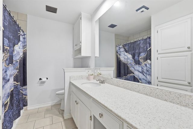 629 Owens Drive, Crowley, TX 76036