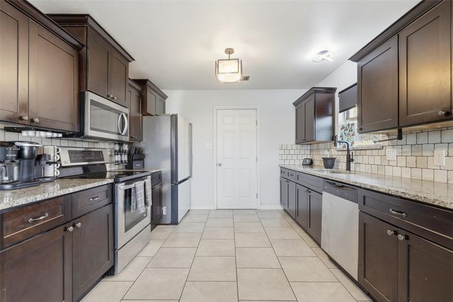 629 Owens Drive, Crowley, TX 76036