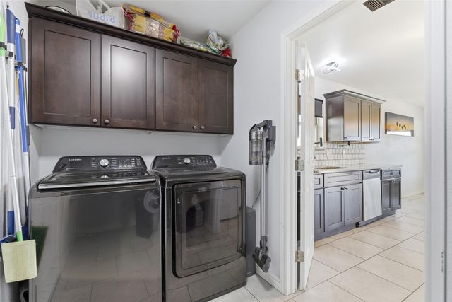 629 Owens Drive, Crowley, TX 76036