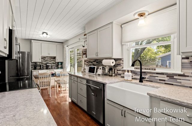 1700 S Hopkins Street, Grand Haven City, MI 49417