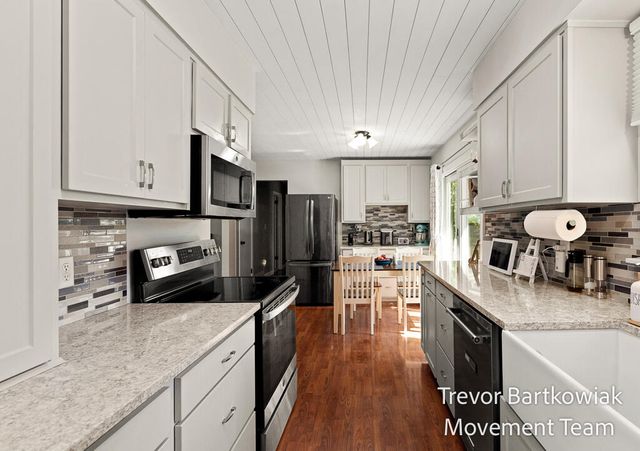 1700 S Hopkins Street, Grand Haven City, MI 49417