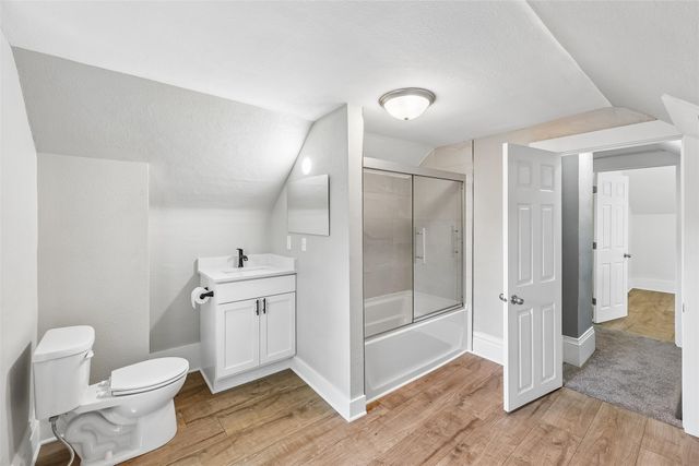217 N 6th Street, Adel, IA 50003