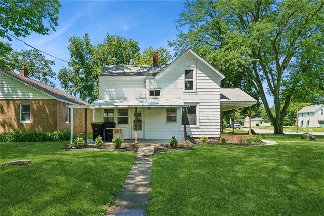 217 N 6th Street, Adel, IA 50003