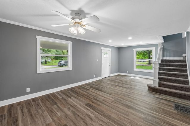 217 N 6th Street, Adel, IA 50003