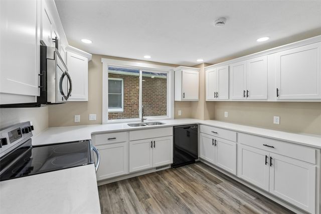 217 N 6th Street, Adel, IA 50003