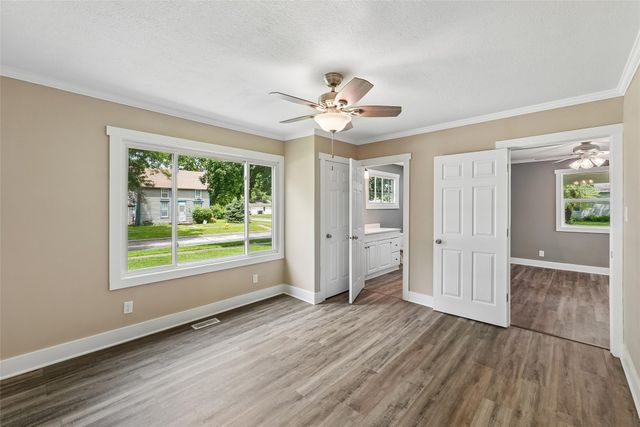 217 N 6th Street, Adel, IA 50003