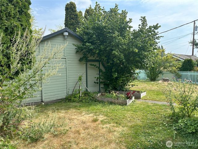 2306 C Street, Bellingham, WA 98225