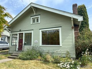 2306 C Street, Bellingham, WA 98225