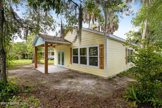 117 CAMELLIA Drive, Satsuma, FL 32189