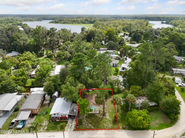 117 CAMELLIA Drive, Satsuma, FL 32189