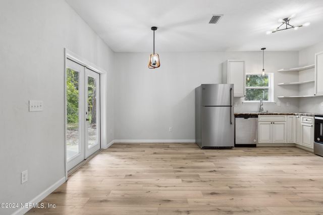 117 CAMELLIA Drive, Satsuma, FL 32189