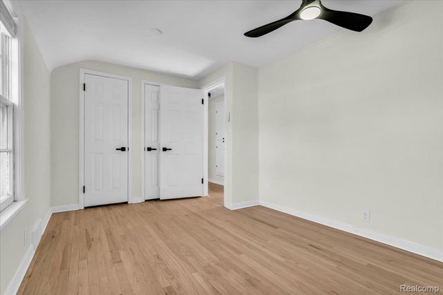 16350 Mack Avenue, Grosse Pointe Park, MI 48230