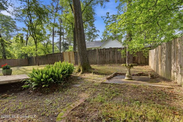 1719 Wilhurst Street, Jackson, MS 39211