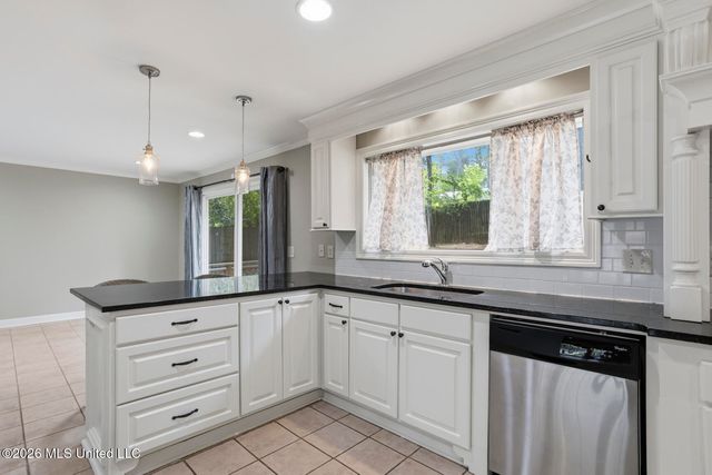 1719 Wilhurst Street, Jackson, MS 39211