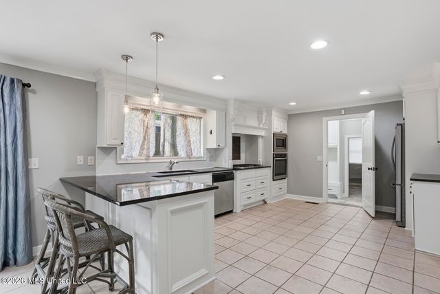1719 Wilhurst Street, Jackson, MS 39211