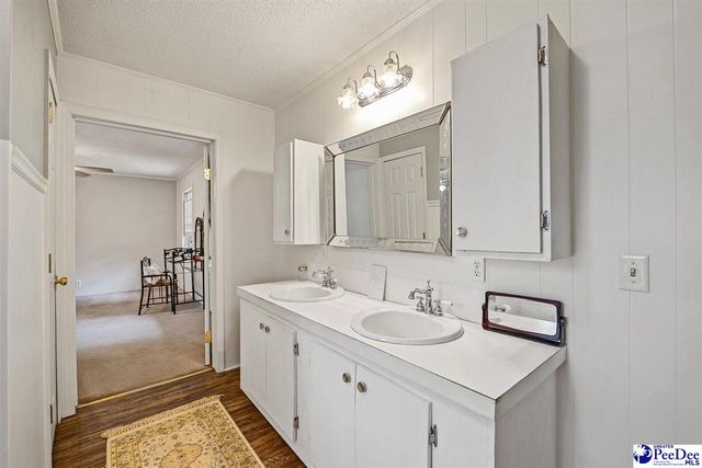4701 Othello Rd, Coward, SC 29530