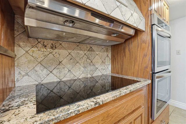 316 NW Ridgeview Way, Lawton, OK 73505