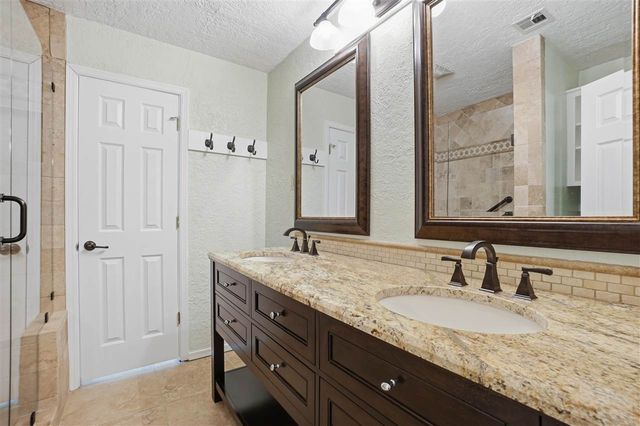 316 NW Ridgeview Way, Lawton, OK 73505