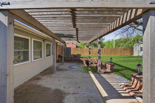 316 NW Ridgeview Way, Lawton, OK 73505