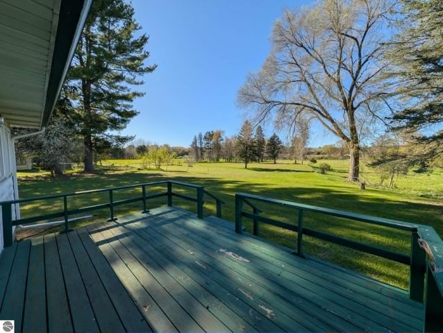 200 W First Street, Hersey, MI 49639