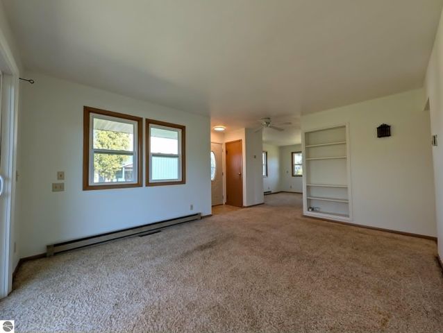 200 W First Street, Hersey, MI 49639