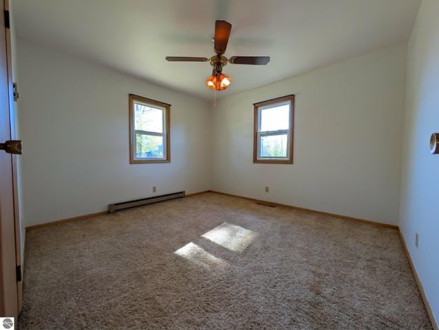 200 W First Street, Hersey, MI 49639
